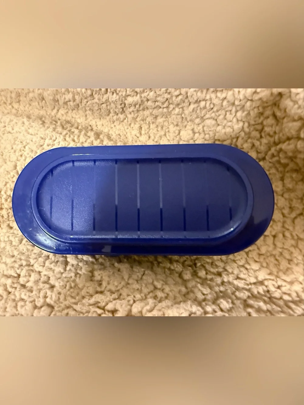 Tupperware compact blue